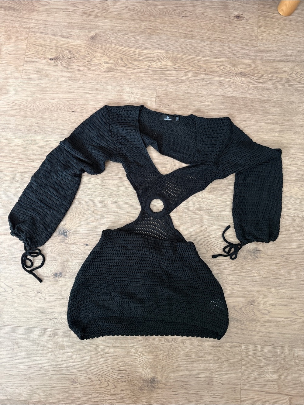 Black Crochet Cutout Women's Top - Stylish Beach Cover